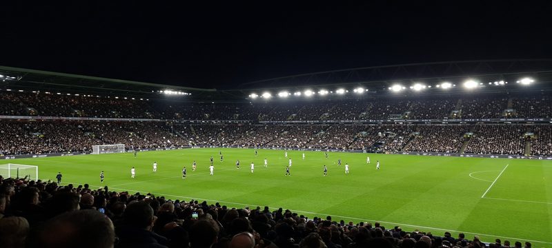 سباق الدوري الإنجليزي